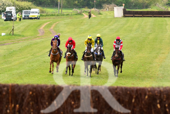Fitzwilliam Hunt Point to Point . Racecourse images 031