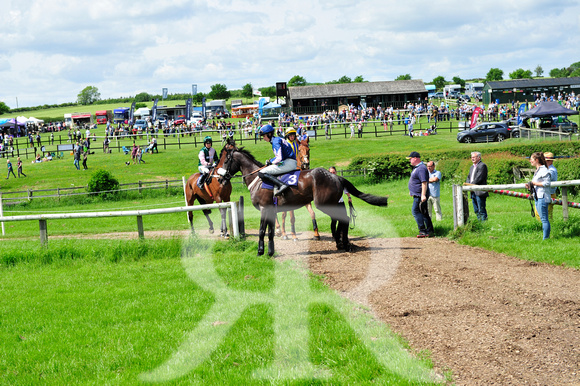 Meynell & South Staffs Point to Point at Garthorpe Presentations 307