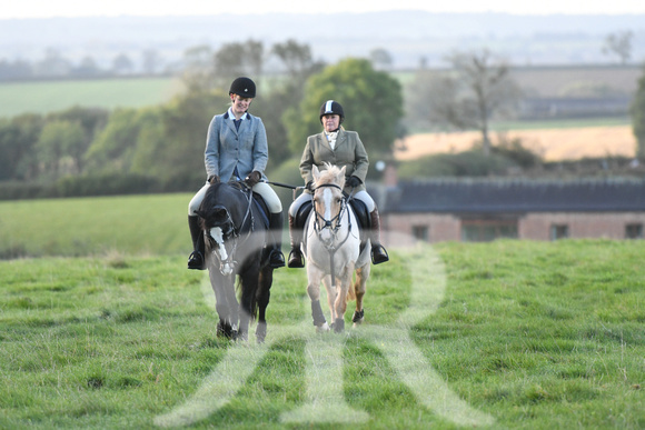 Fernie Hound Training at Shangton Holt 2023 018