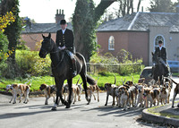 Fernie with Oakley Hounds at The Fox Hallaton